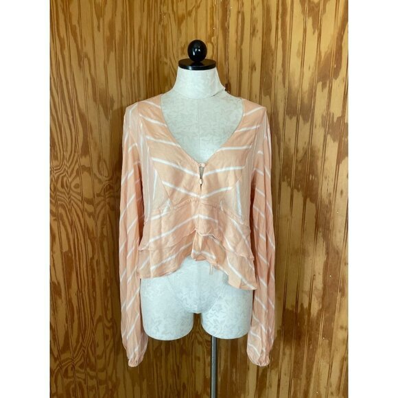 Free People Crop Top Tiered Pullover Blouse Long Sleeve Peach Striped Sz M - Picture 1 of 10
